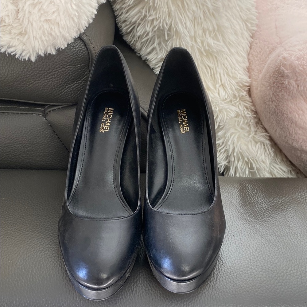 Michael Kors Black Heels Sleek Professional Design